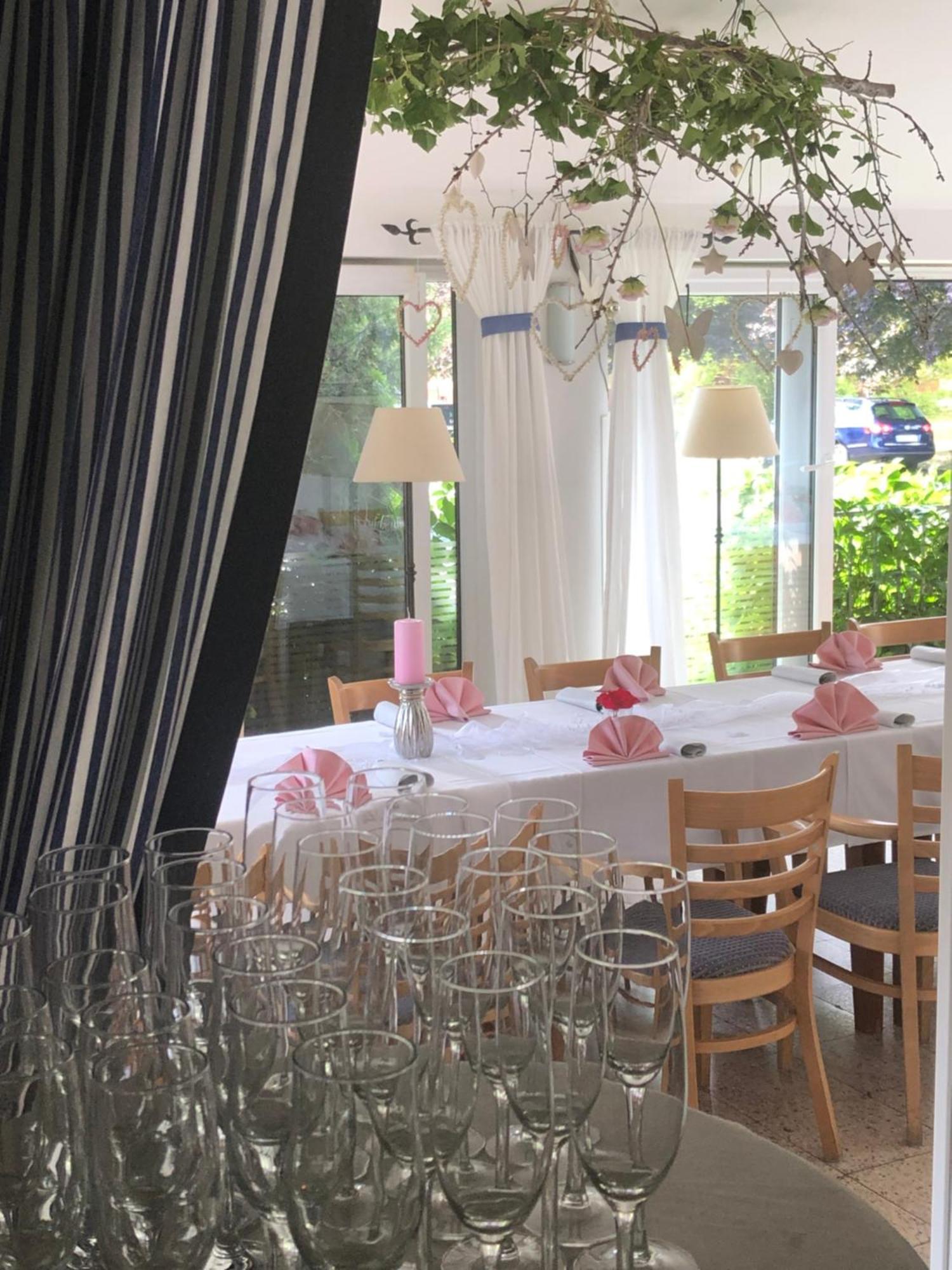 Gasthof A Restaurace Filip Ii *